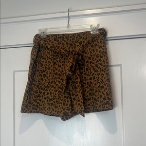 A New Day Brown and black Animal Print Shorts size medium.